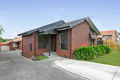 Reservoir 3房 翻新双拼住宅，独立临街面 Renovated Dual Occupancy with Street Frontage