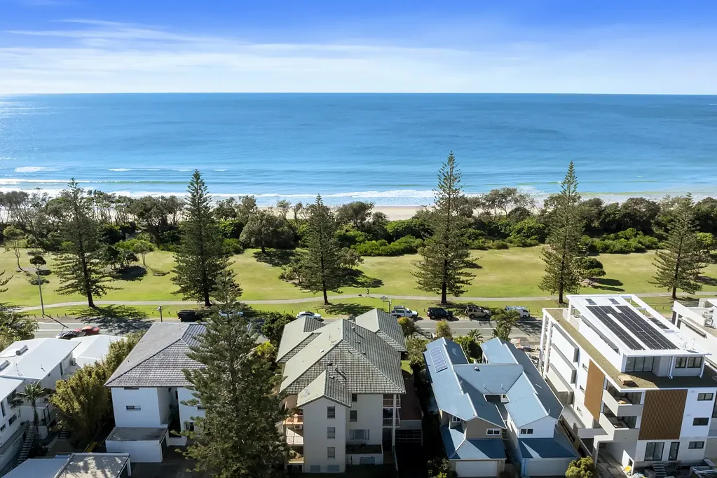 Kingscliff 3房  Ocean Views, Generous Proportions & Unbeatable Convenience