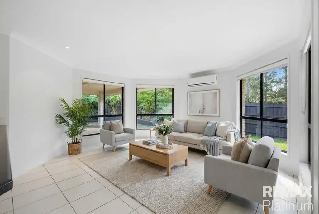 Narangba 4ਬੈੱਡਰੂਮ Spacious Family Home on 600m2 block!
