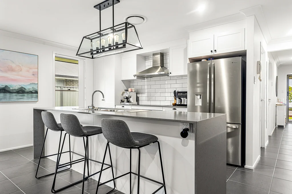 165 Yeramba Road, Summerland Point, NSW 2259