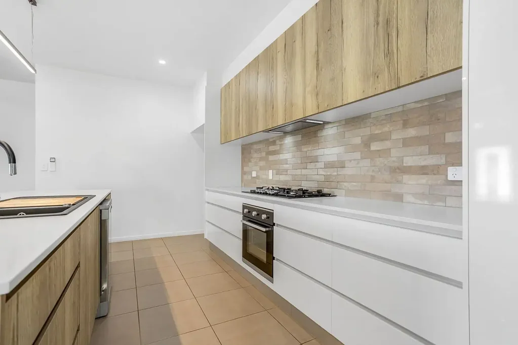 CONTEMPORARY FAMILY LIVING ON LARGE CORNER BLOCK