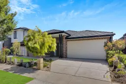 31 Quist Parade, Cranbourne West