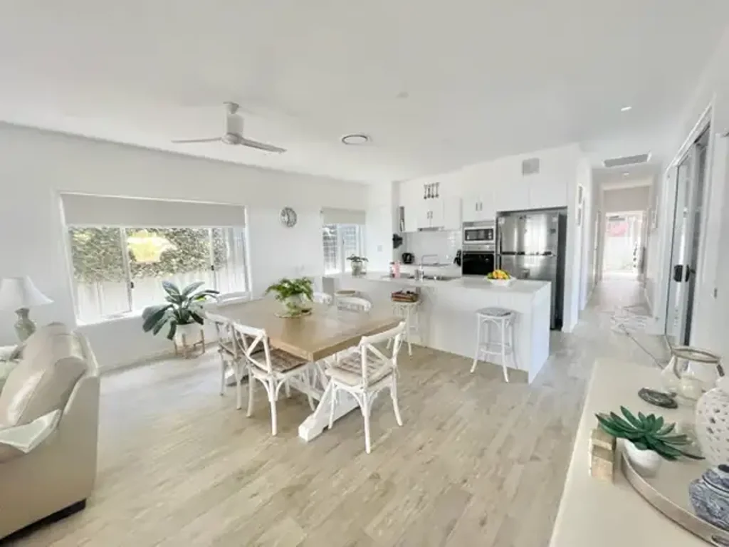 Urangan 3 Bedroom OVER 50's LIFESTYLE RESORT - LIVING THE DREAM IN HERVEY BAY