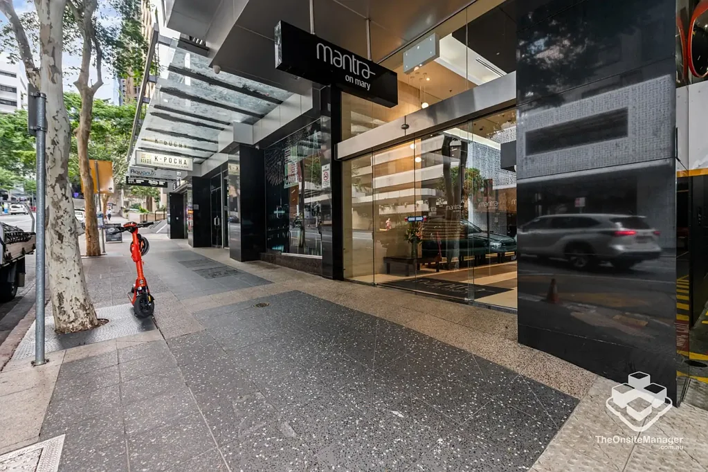 Spacious 3 bedroom apartment in the heart of Brisbane CBD