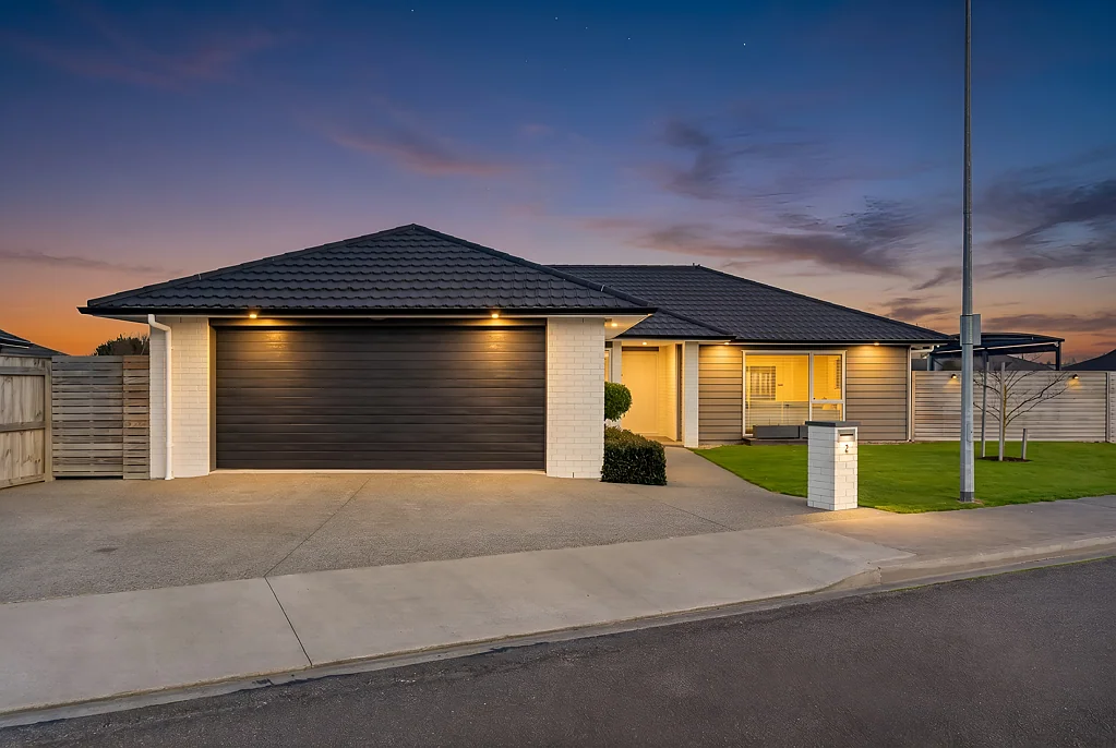 Carterton 3Phòng ngủ Sun, Style and Tararua Views
