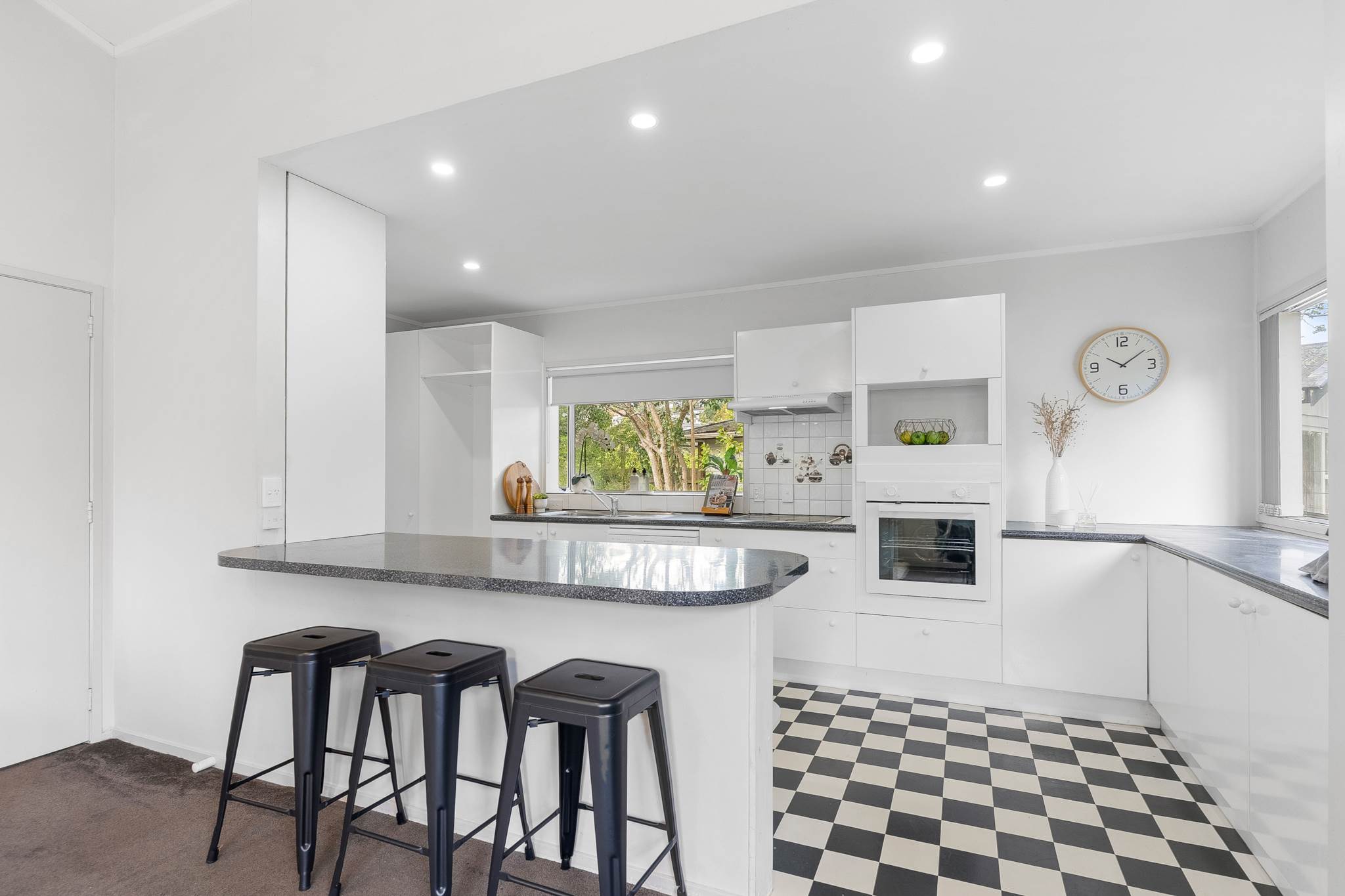 19 McPhail Street, Birkdale, photo 4