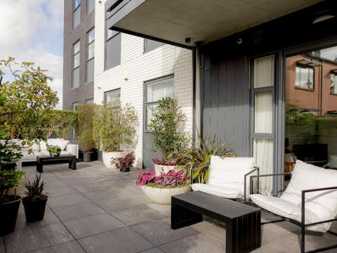 Hobsonville 2房  Exclusive Ground Floor Living