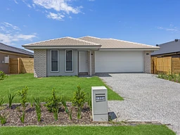 32 Tahoe Street, Logan Reserve