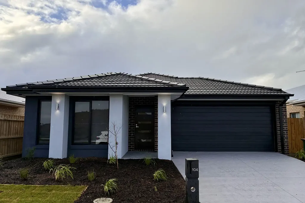Brand New Luxury Living in the Heart of Armstrong Creek