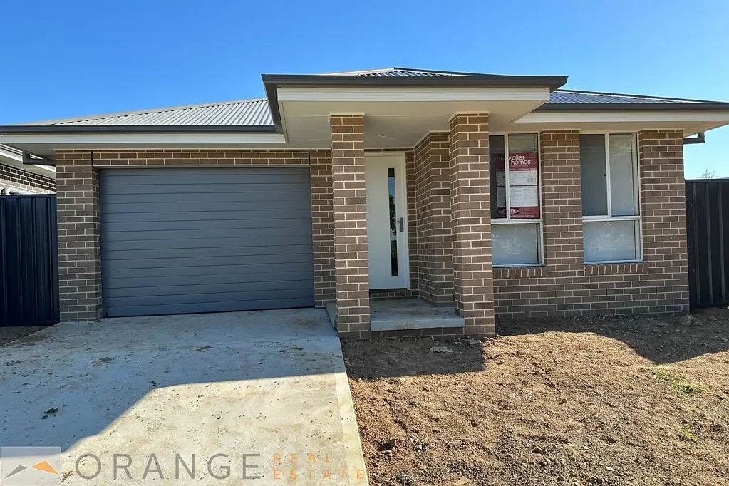 Modern 4 Bedroom Family Home