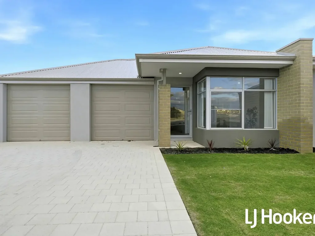 BRAND NEW 3x2x1 DUAL KEY HOME IN TWO ROCKS