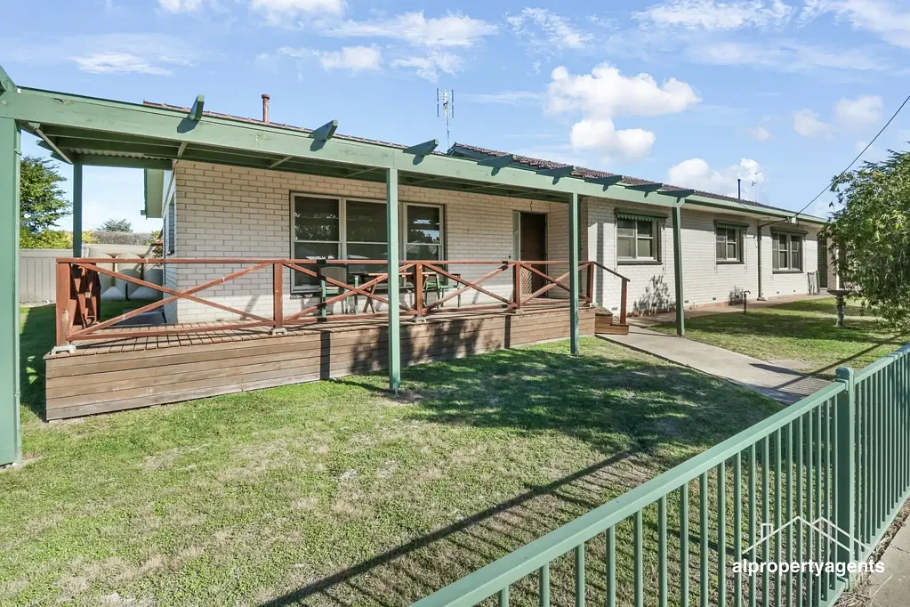 Horsham 3房  Spacious Family Living in Popular Horsham West