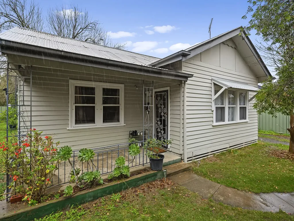 Benalla 3房  Charming Family Home in a Sought After Central Location