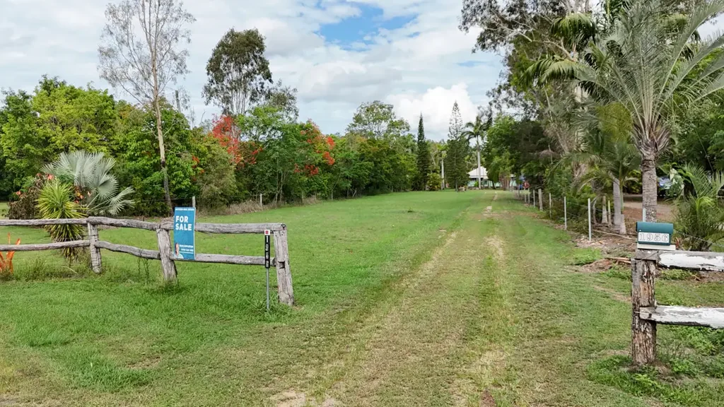 Mulara 🌿 A Rare 138-Acre Opportunity – Lifestyle, Income & Subdivision Potential (STCA) 1956 Yeppoon Road, Mulara – Yeppoon