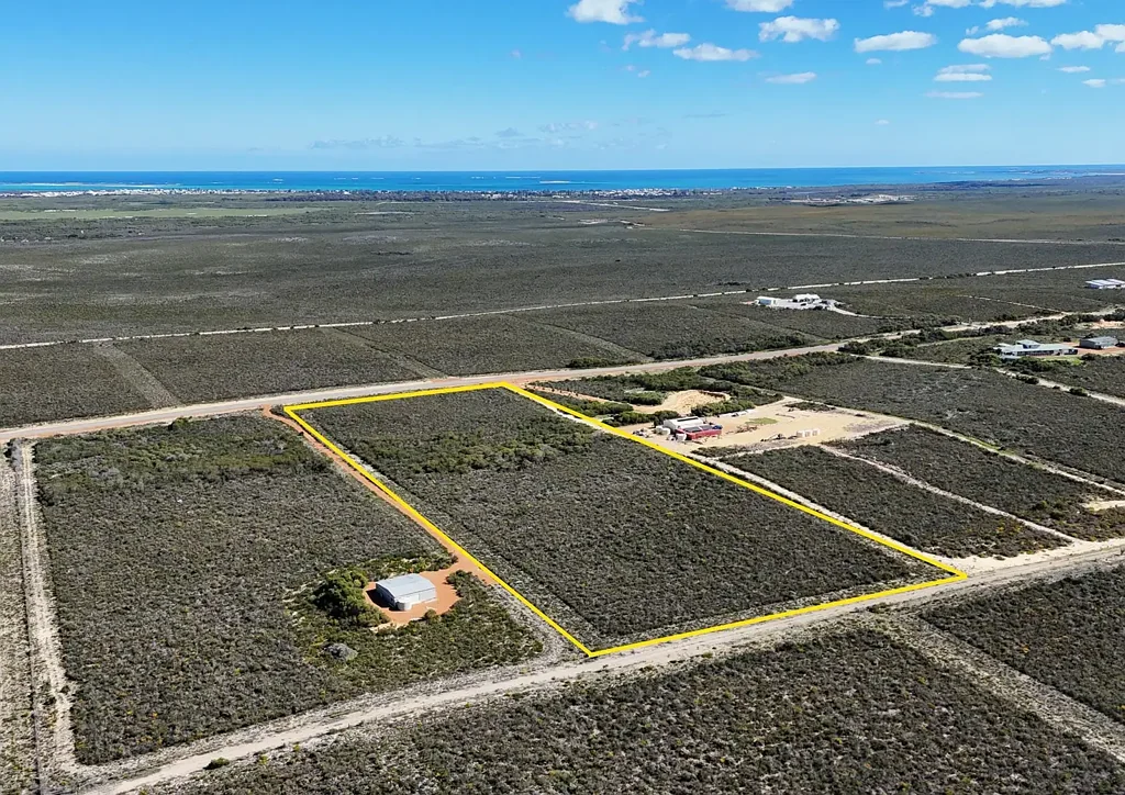 Jurien Bay Ocean Views • Lush Bush Block • 4ha in Jurien Bay Heights