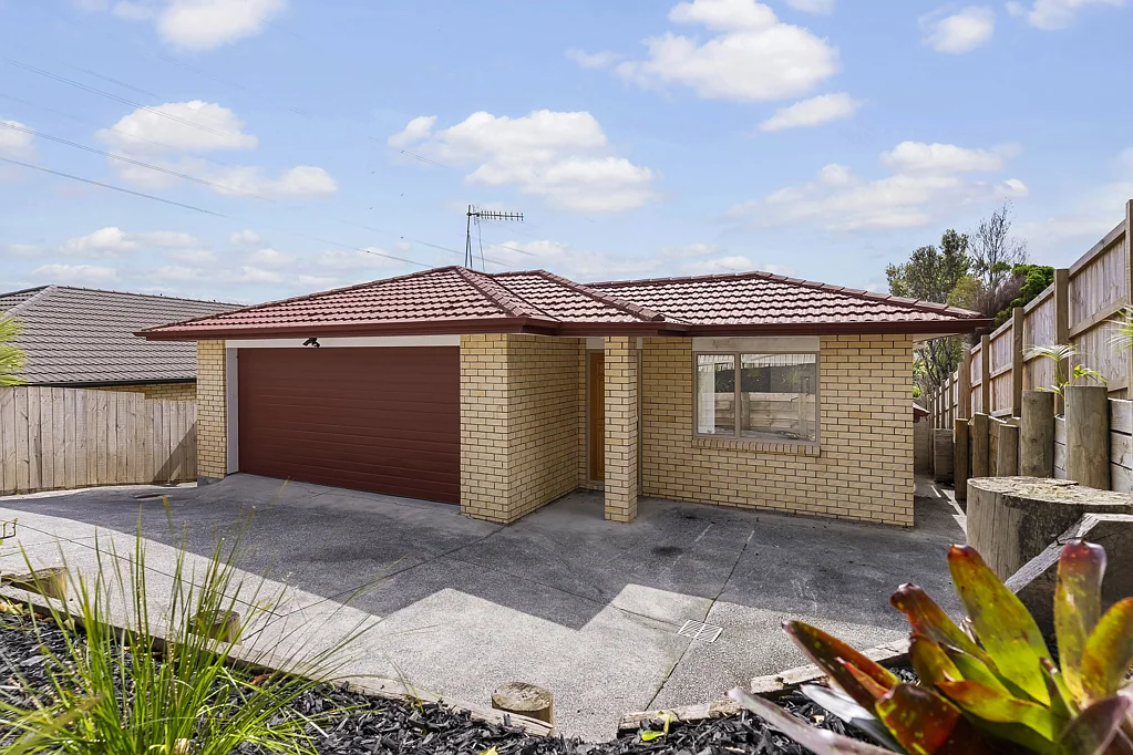 14 Exotic Place, Massey, Waitakere City, Auckland