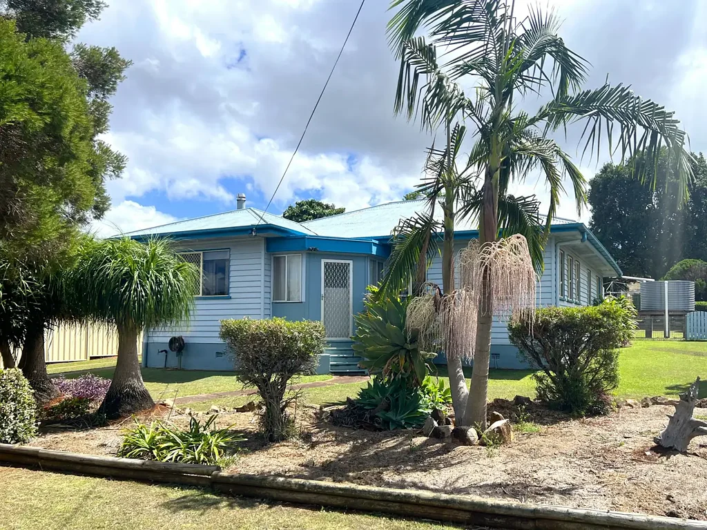 18 Carinya Street, Kingaroy, QLD 4610
