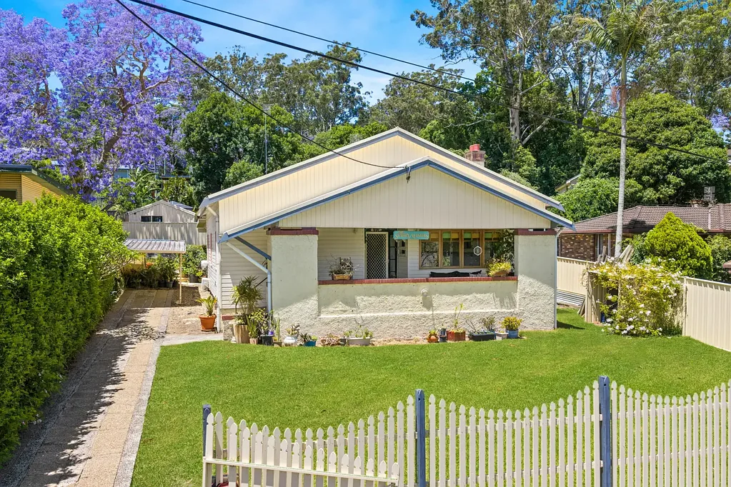 Narara 4Habitaciones Charming 1920s Character-Filled Cottage – Warm & Inviting