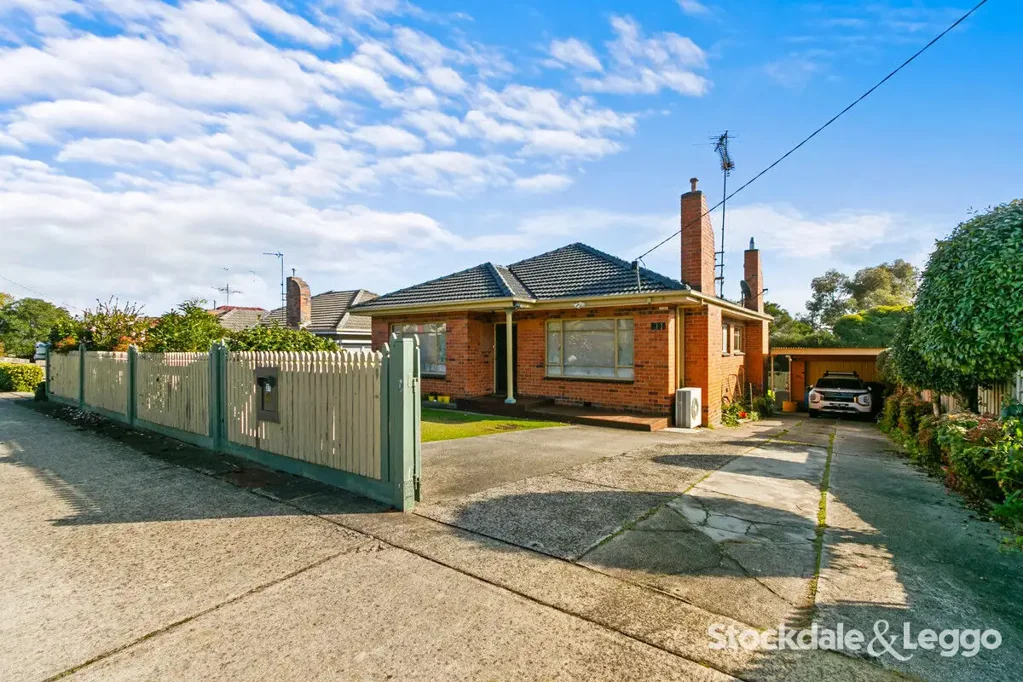 31 Quigley Street, Morwell, VIC 3840