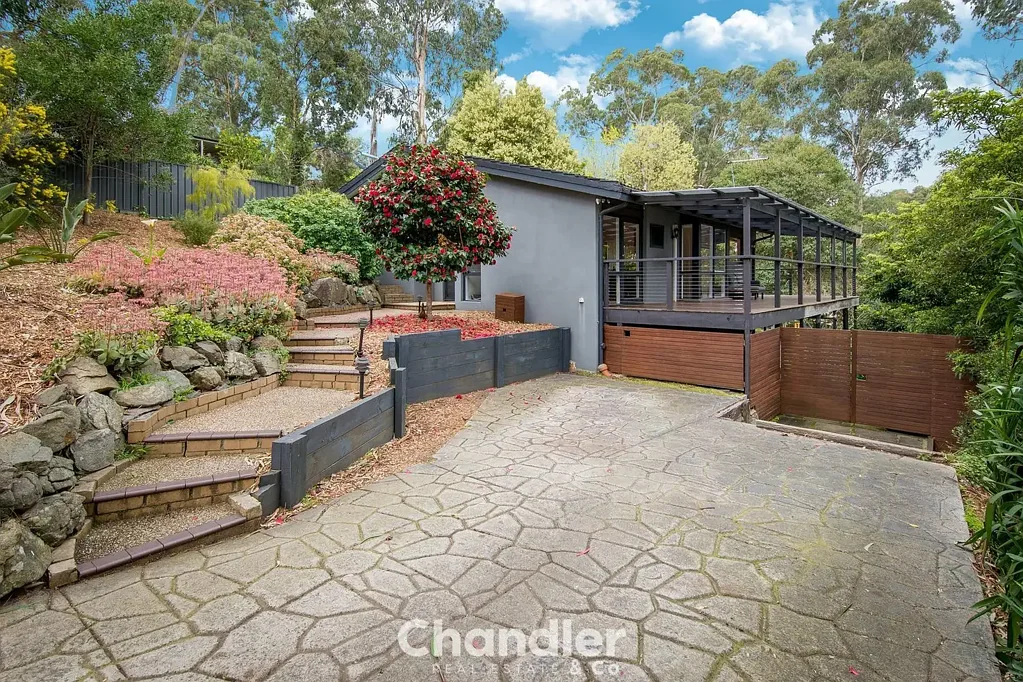 Upwey 3침실 FAMILY COMFORT WITH PLENTY OF SPACE IN PRIME UPWEY LOCATION