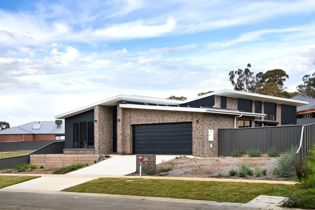 Castlemaine 3房  Low energy Living with High-end Design - Close to the centre of Castlemaine