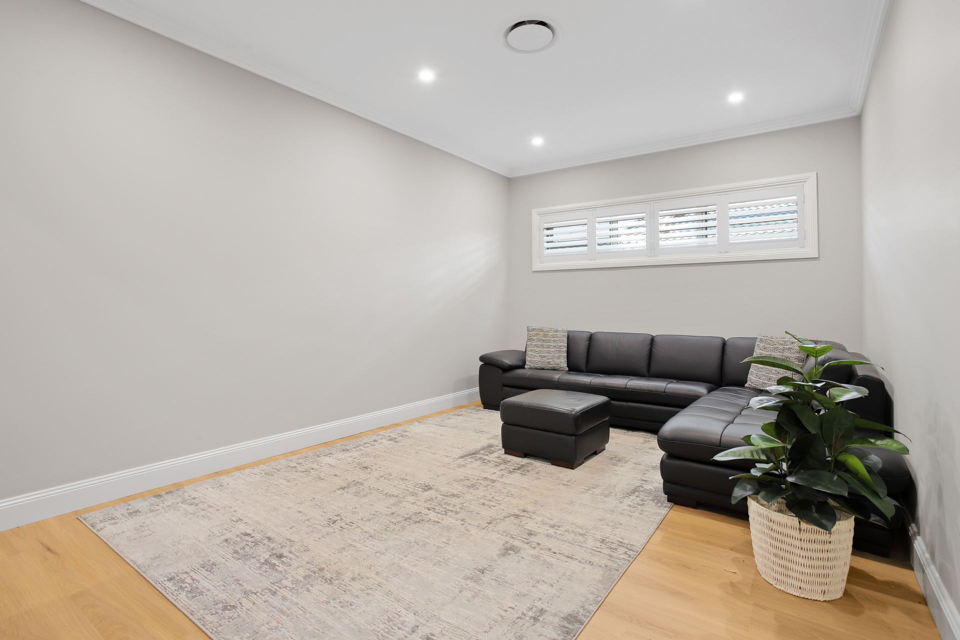 50 GREVILLEA CR, GREYSTANES NSW 2145, 0 غرف, 0 حمامات, House