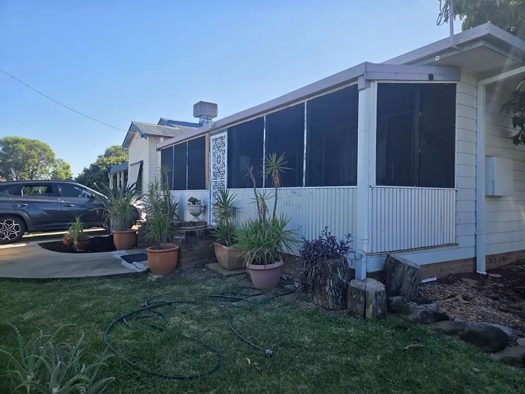 392 Warialda Street, Moree, NSW 2400, 5 slaapkamers, 1 badkamers, House