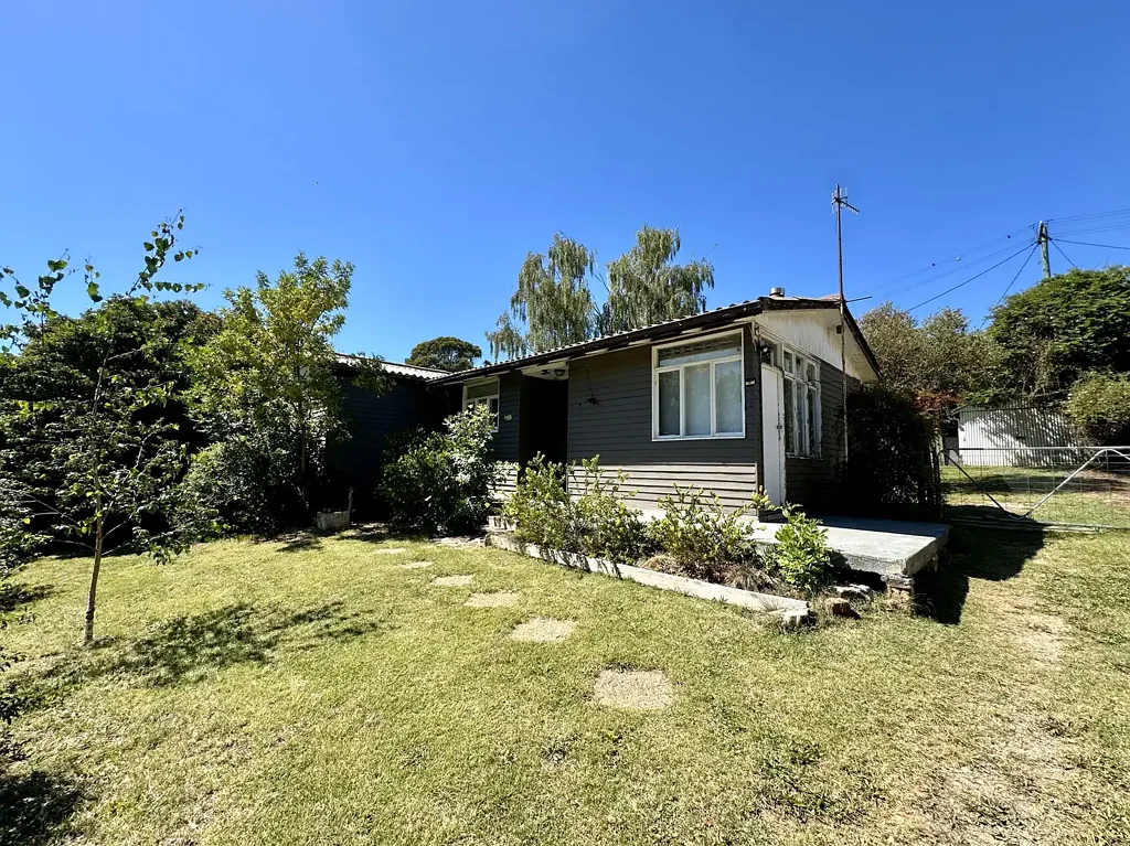 7 Walla Street, Cooma