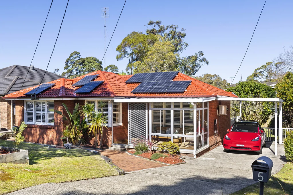 Allambie Heights 3ਬੈੱਡਰੂਮ Single-level family home with exceptional outdoor entertaining