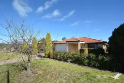 12 Fairway Crescent, Stanthorpe