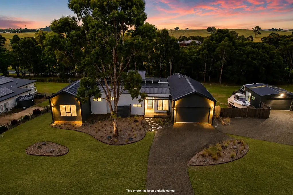 Metung 4房  Premium Custom-Built Family Home with Exceptional Quality Throughout
