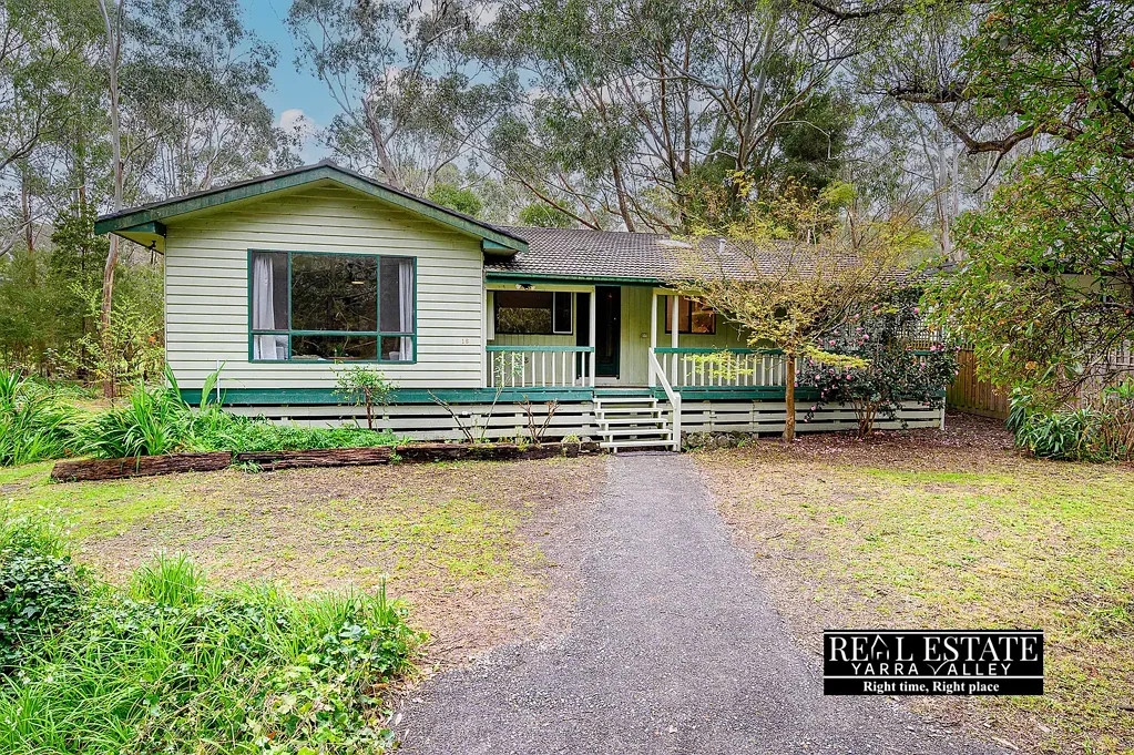 16 Chalet Road, Badger Creek, VIC 3777
