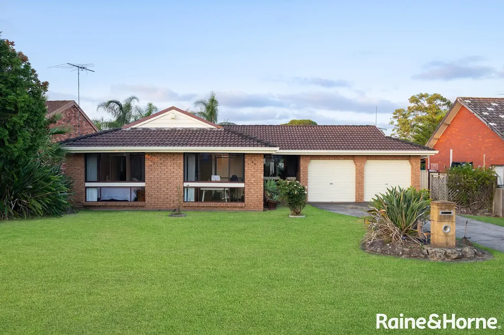 122 Fawcett Street, Glenfield, NSW 2167