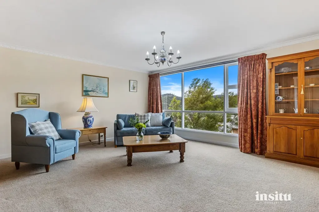 Geilston Bay 4ਬੈੱਡਰੂਮ Tranquil and private family home in Geilston Bay