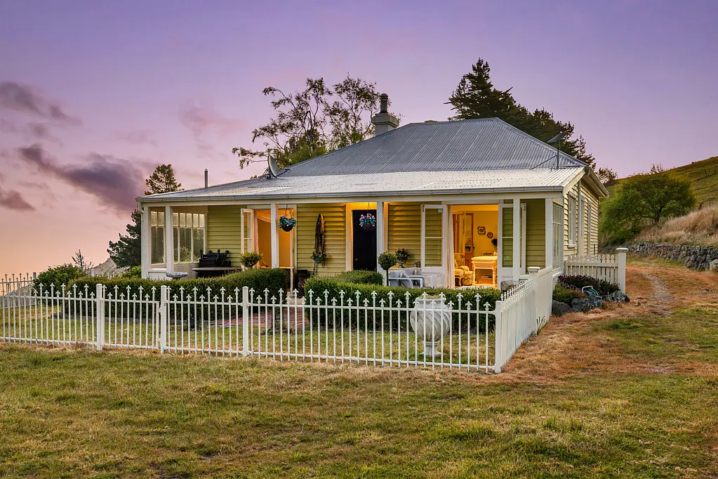 3 Robin Hood Bay Road, Little River, Christchurch, Canterbury