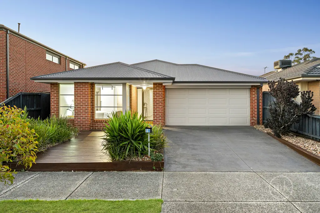 19 Currumbin Road, Doreen, VIC 3754