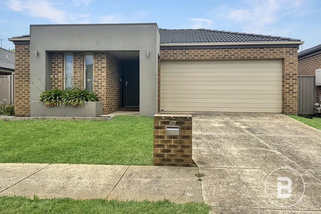 SOLID THREE BEDROOM HOME IN POPULAR ALFREDTON