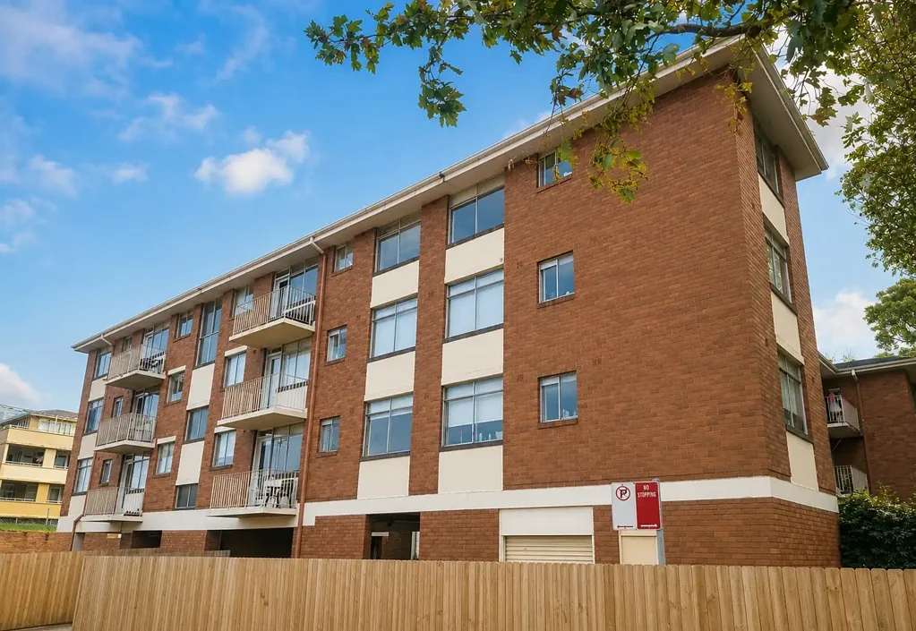 1 Bedroom Apartment Close to Everything