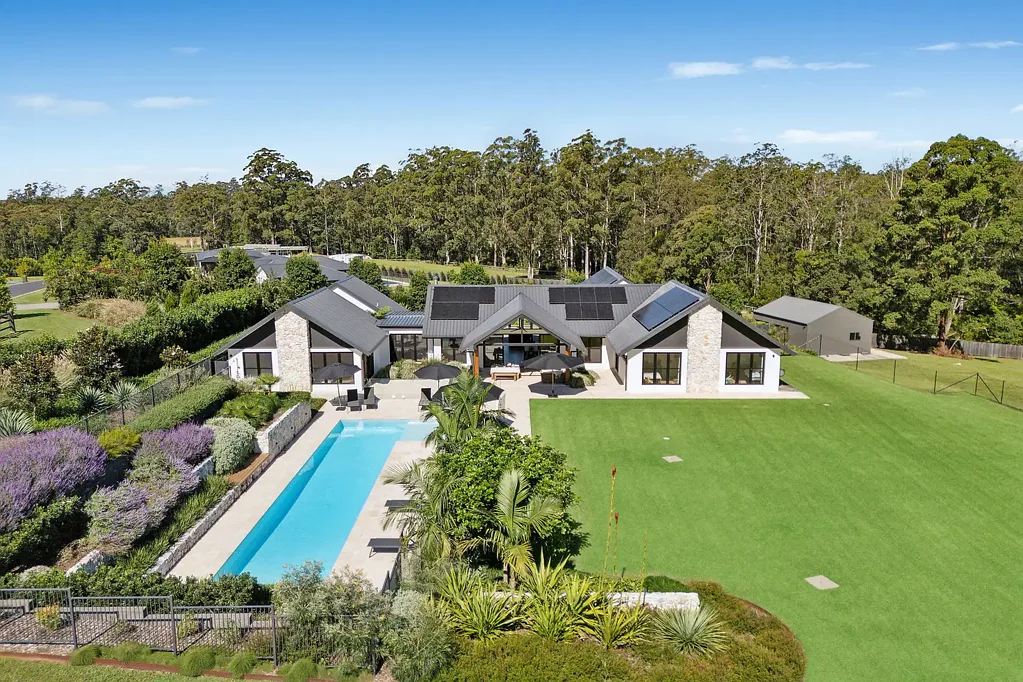 Bonville 5침실 Rural Luxury Living - Architectural Masterpiece on a Private Bonville Estate