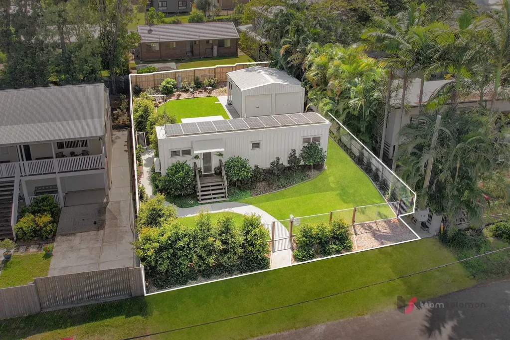 Coochiemudlo Island 1房 由 "LUXURY COMPACT HOMES" 设计 DESIGNED BY "LUXURY COMPACT HOMES"