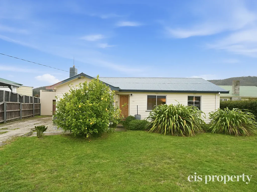 Charming, Cosy And Close To Everything