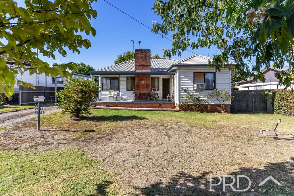 44 Vyner Street, Tumut, NSW 2720