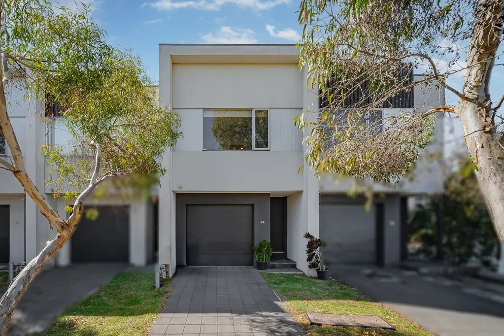 Craigieburn 3Kwarto Lakeside Living!