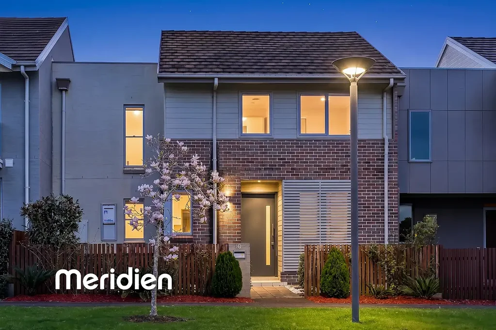 Rouse Hill 3chambre Modern Low-Maintenance Living in a Highly Convenient Location
