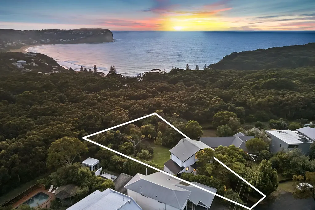 Macmasters Beach 4房  Coastal bush retreat with private beachside feel in tightly-held pocket