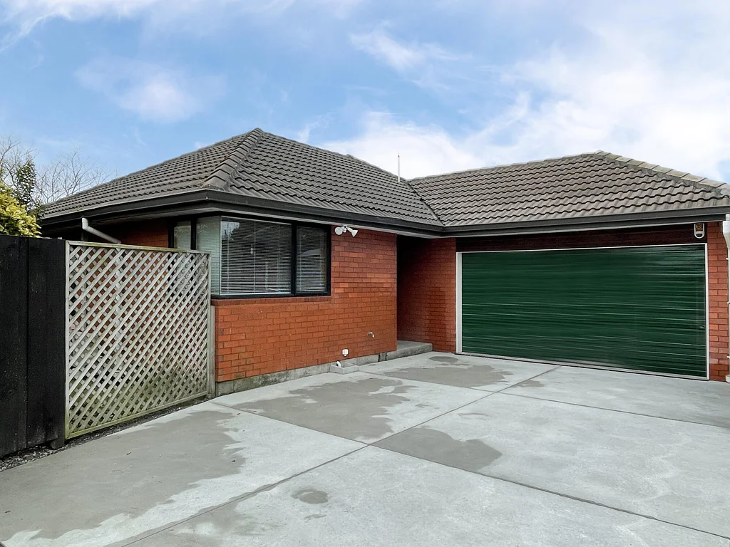 Sought After In Avonhead