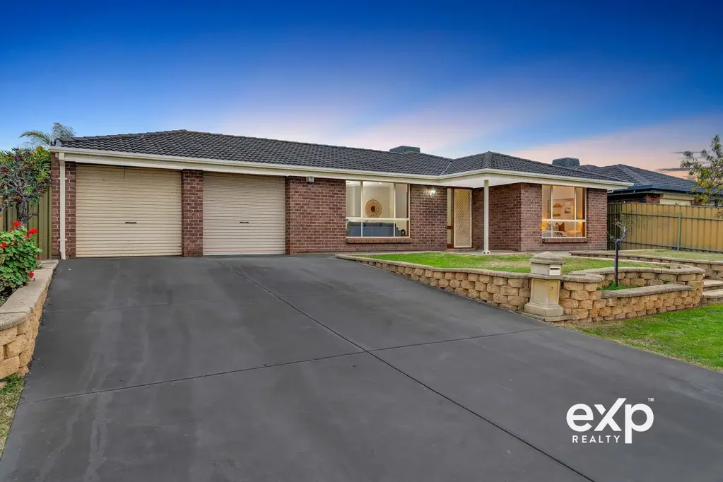 7 Columbia Street, Paralowie, SA 5108
