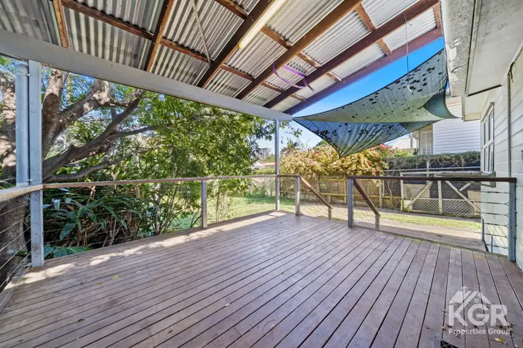 Spacious Family Living with Convenience at Upper Mt Gravatt