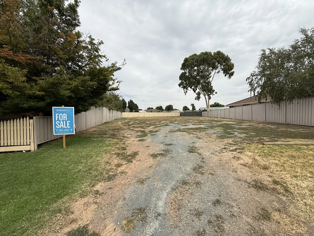 Mooroopna 1105m2 Block in Mooroopna, Ready to build on!