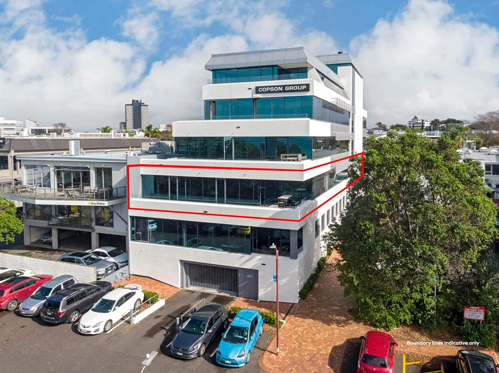 Takapuna COMPETITIVE PRICING IN PREMIUM LOCATION
